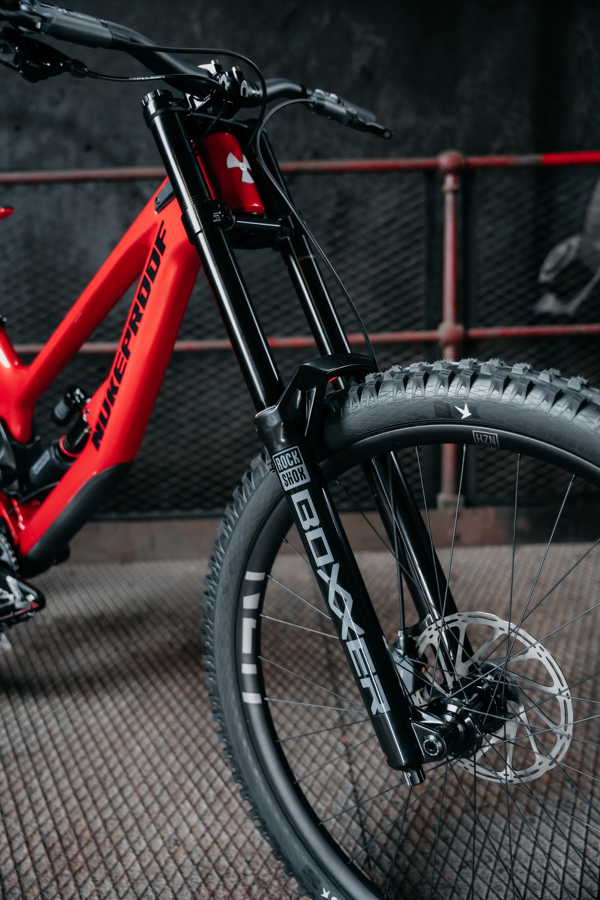 Dissent Carbon Pro
